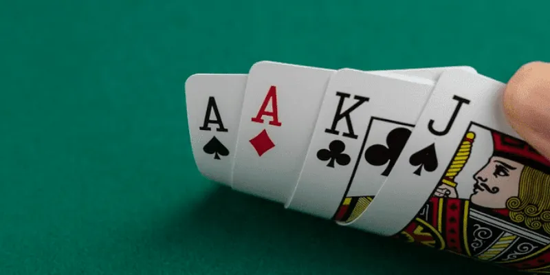 Hướng dẫn cách đặt cược trong Poker Omaha tại New88