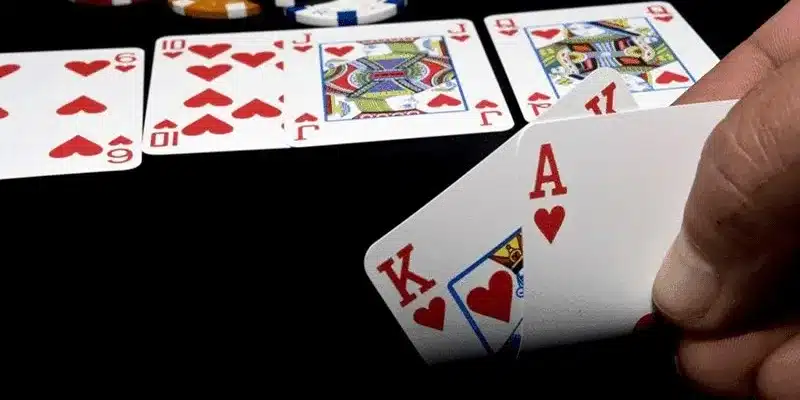 Tổng quan ngắn gọn về Poker